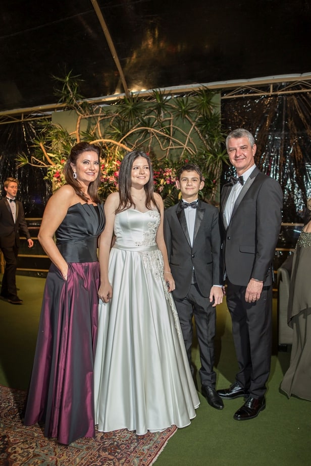 Gabriela Marcela Marco E Denis Pizzato Revista Vlk