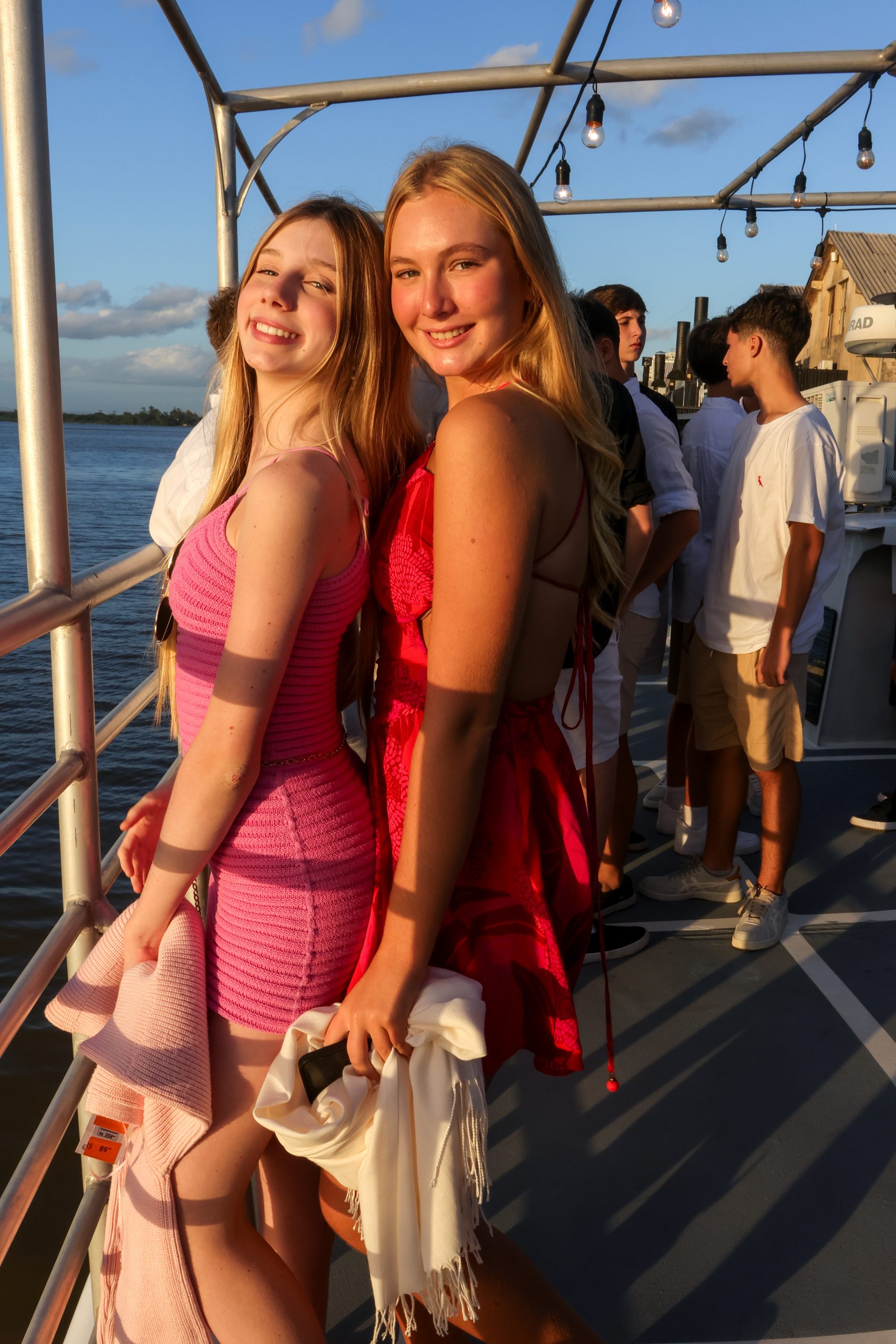 Martina Brauner, Isabella Zilio (3) Revista VLK